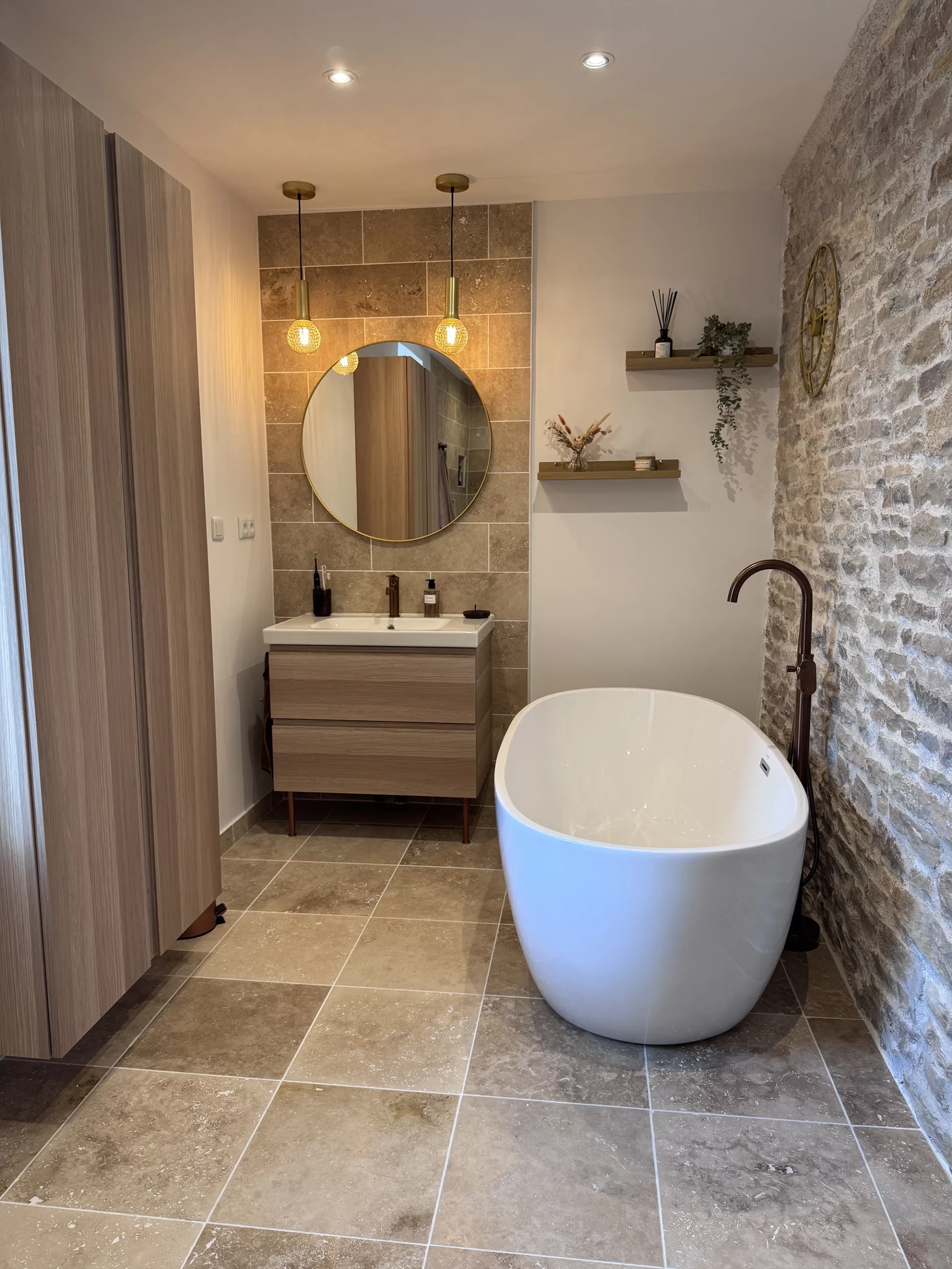 Salle de bain clé en main